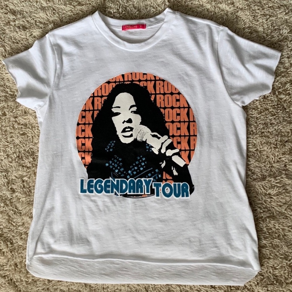 Me.n.u girls tee Size 10/12